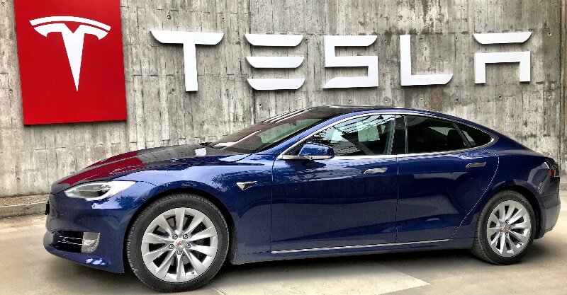 Automóvel de marca Tesla